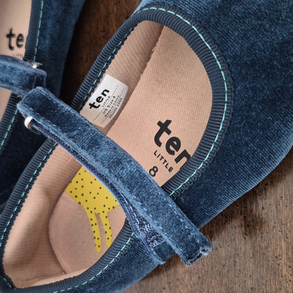 ten Little Velvet Sapphire Blue Ballet Flats - Picture 3 of 4